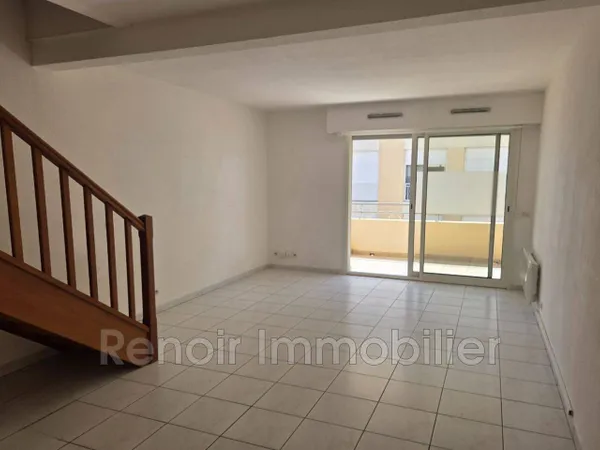 Duplex 3 pièces 57 m² 
