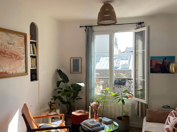 Loue studio meublé 
