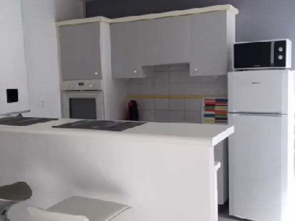 APPARTEMENT F3 AVEC PLACE DE PARKING 