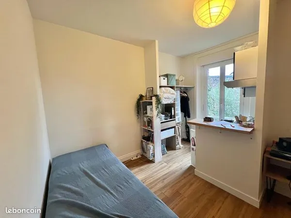 Appartement 1 pièce 17 m² 