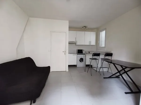 Appartement 1 pièce 18 m² 