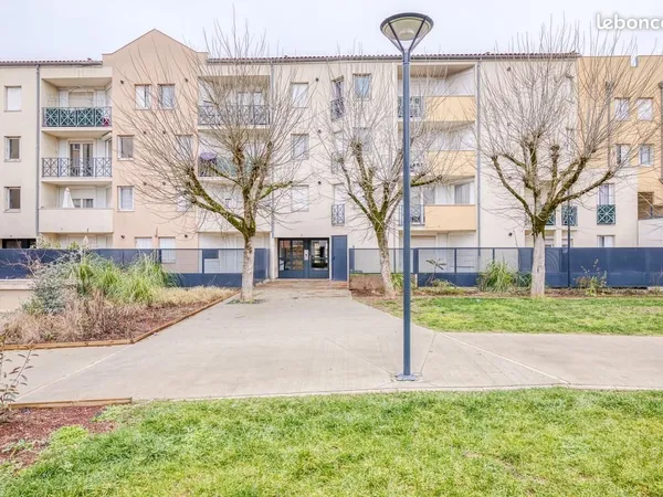 Appartement 4 pièces 79 m² 