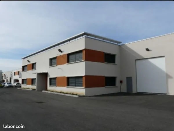 Bureau 15 m² 