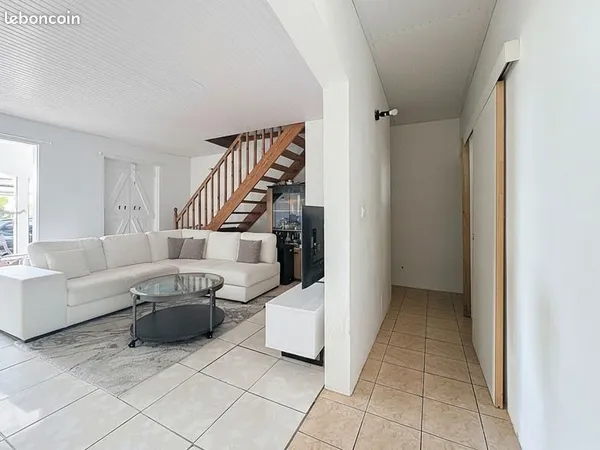 Maison 4 pièces 85 m² 