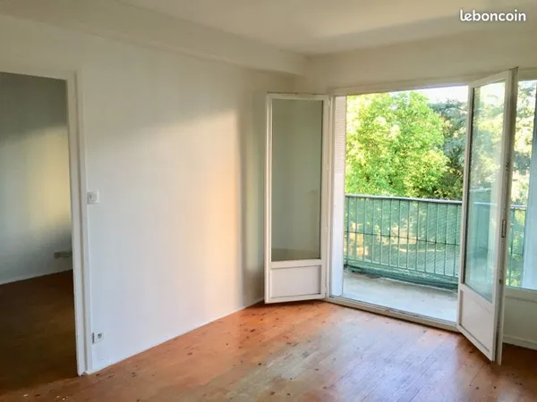 Appartement 42 m² - 3e étage - Environnement calme et familial 