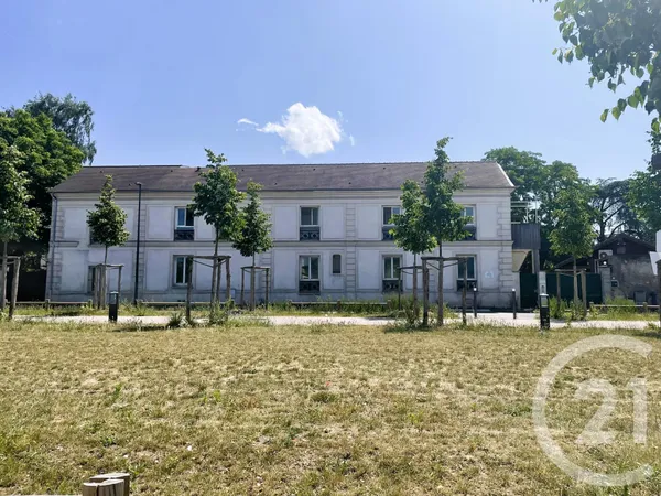 Maison 13 pièces 350 m² 