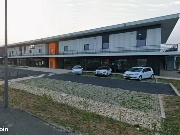 Local commercial 150 m² 