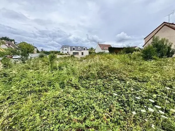 Terrain à bâtir de 490 m² à PALAISEAU (91) 