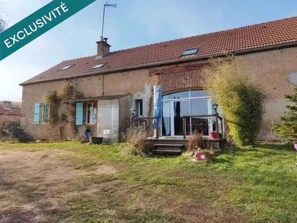 Longère rénovée, grange, puits, au calme 