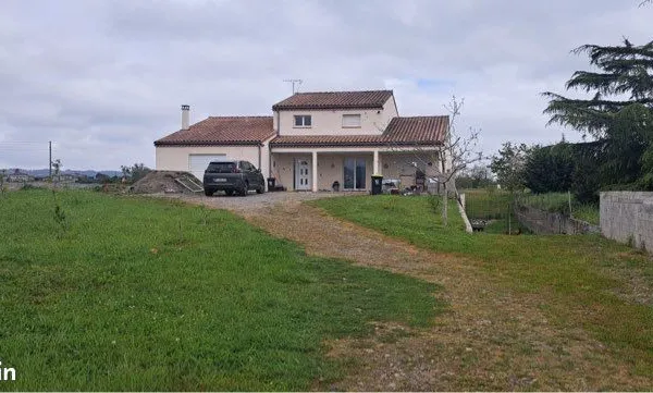 À vendre - Maison de 250 m² avec fort potentiel sur 3000 m² de terrain - Cazères (31220) 