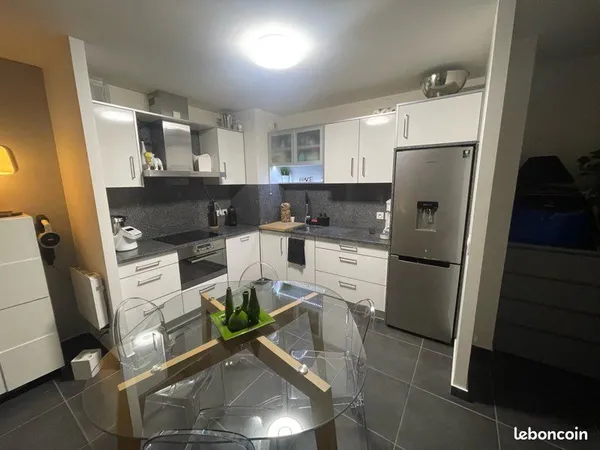 Appartement F3 avec jardin 