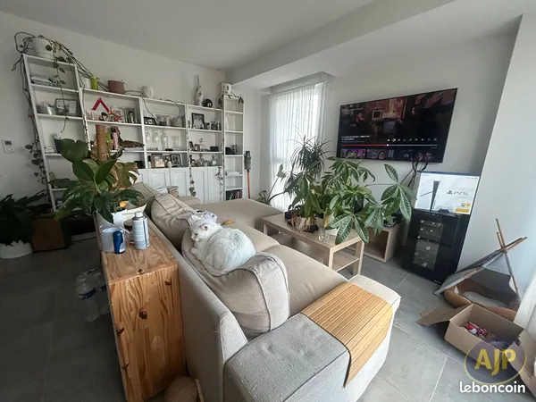 Appartement 4 pièces 82 m² 