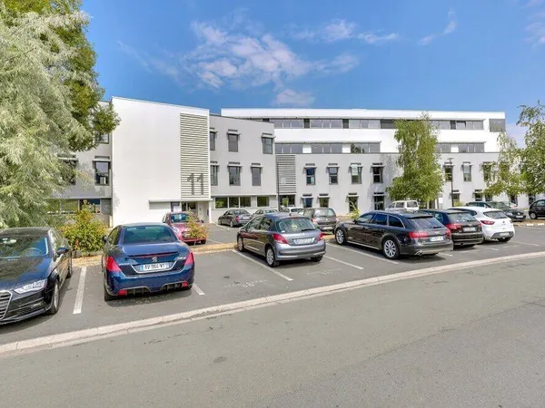 Bureaux 204 m² 