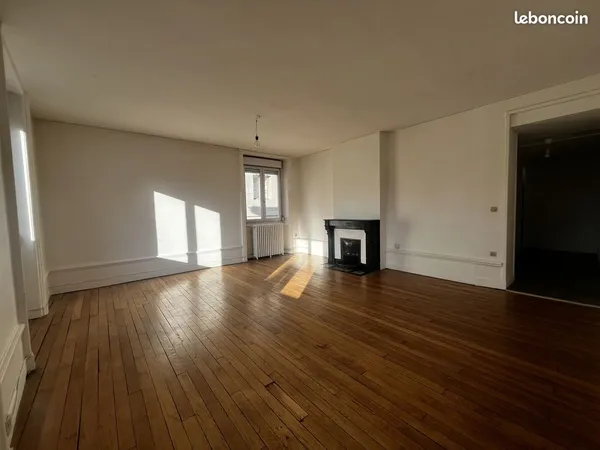 Appartement 6 pièces 147 m² 