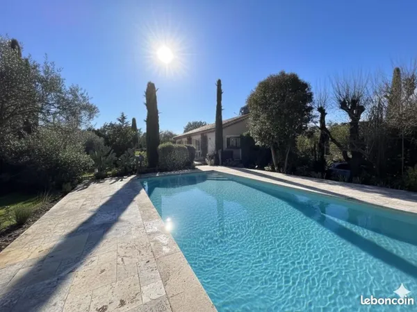 Maison 4 pièces 194 m² 