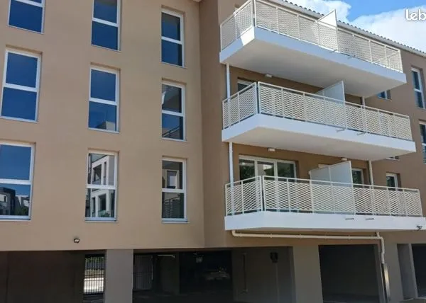 Appartement 3 pièces 67 m² 