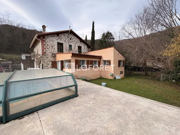 Maison 5 pièces 128 m² 