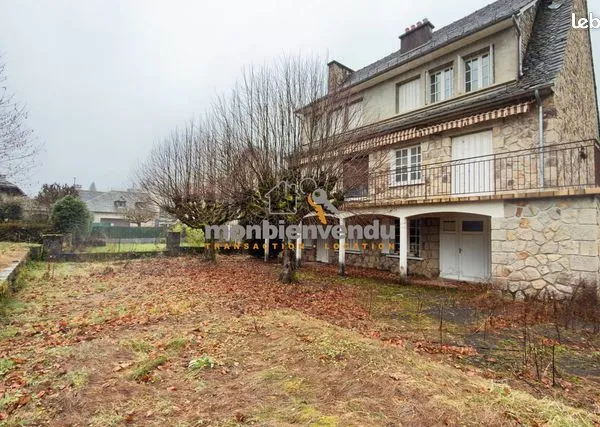 Maison 29 pièces 225 m² 