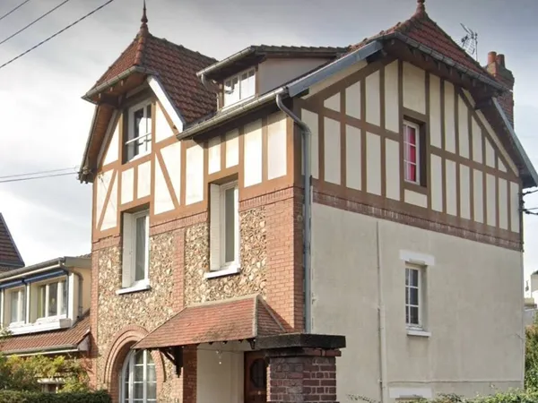 Maison 6 pièces 101 m² 