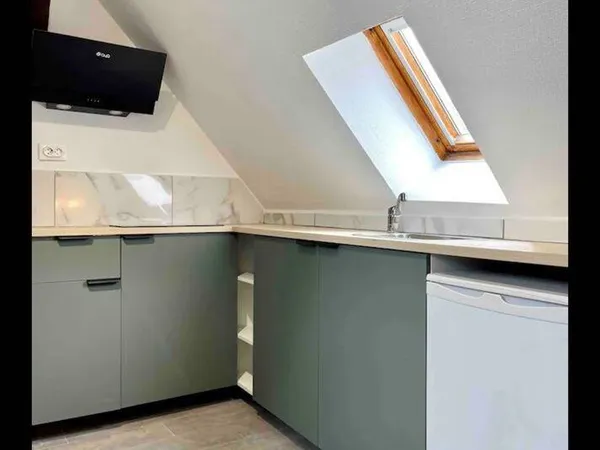 Studio 1 pièce 20 m² 