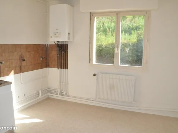 Appartement 4 pièces 77 m² 
