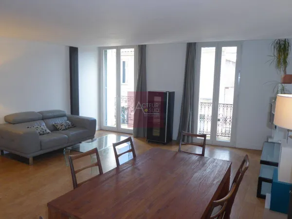 Appartement 3 pièces 65 m² 