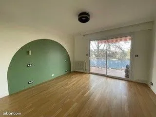 Appartement 4 pièces 138 m² 