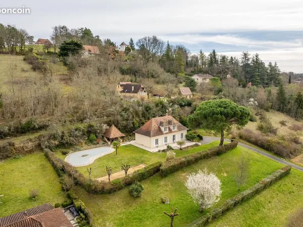 Maison 4 pièces 127 m² 