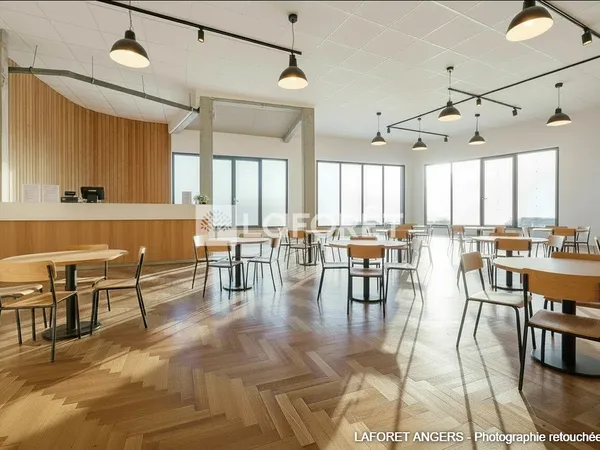 Local commercial pour restaurant 190 m² - AVRILLE 