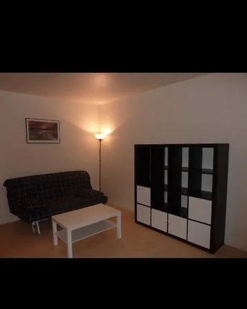 Studio meublé 