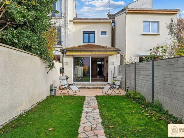 Maison 5 pièces 174 m² 