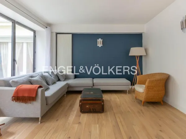 Maison 8 pièces 226 m² 
