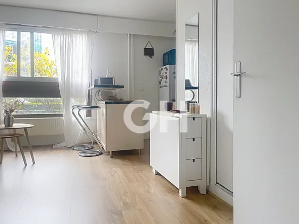 Studio quartier Goncourt 