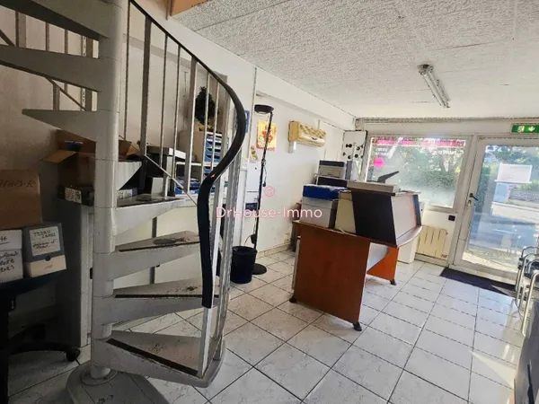 Immeuble 105 m² 