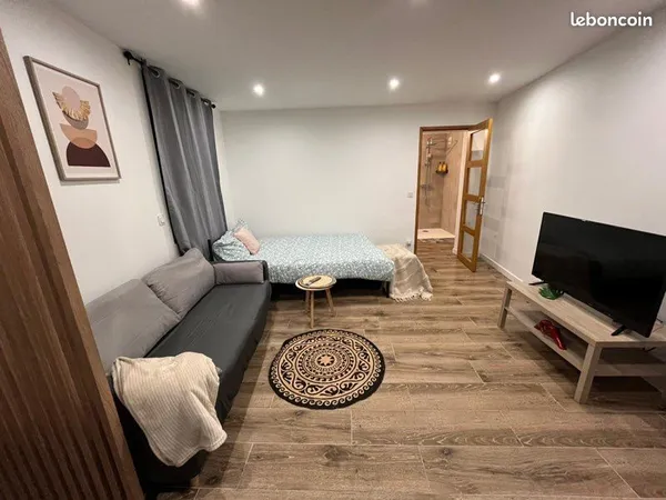 Appartement Location Pont-Sainte-Maxence 1p 25m² 670€