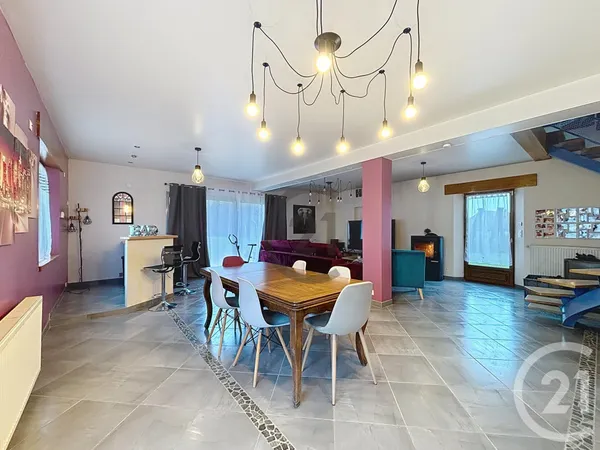 Maison 7 pièces 189 m² 