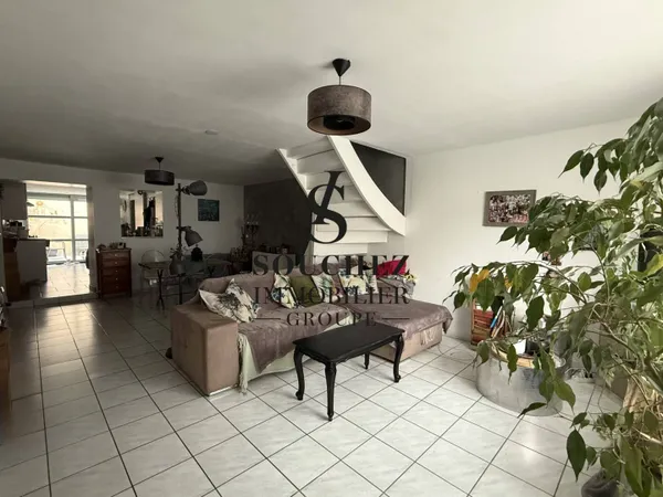 Maison 4 pièces 106 m² 