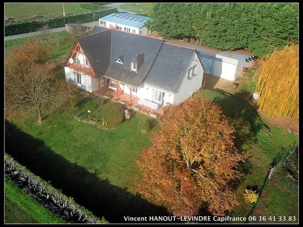 Maison 10 pièces 225 m² 