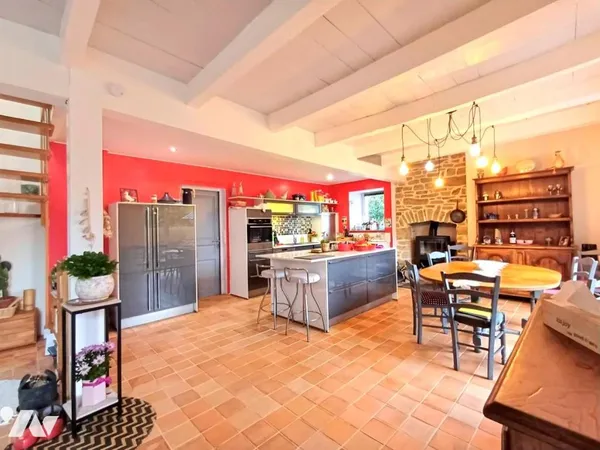 Maison 8 pièces 257 m² 