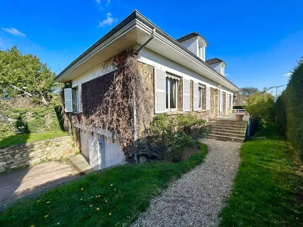 Maison 7 pièces 164 m² 