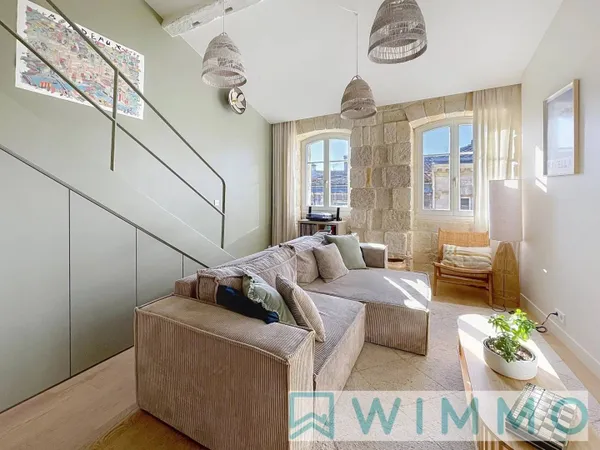 Studio 1 pièce 32 m² 