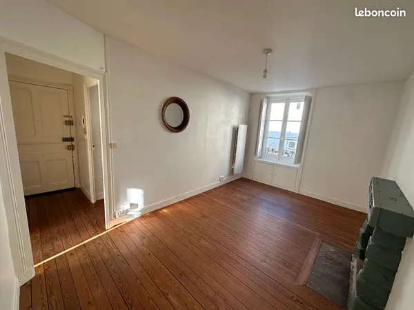 Location appartement T2 Nantes Gare Nord / Jardin des Plantes / Chateau 
