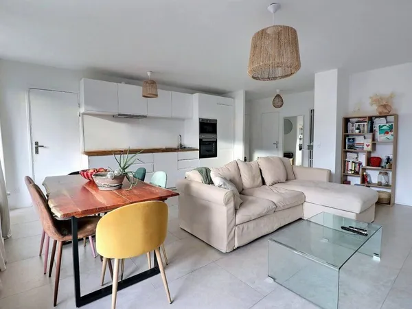 Appartement 3 pièces 64 m² 