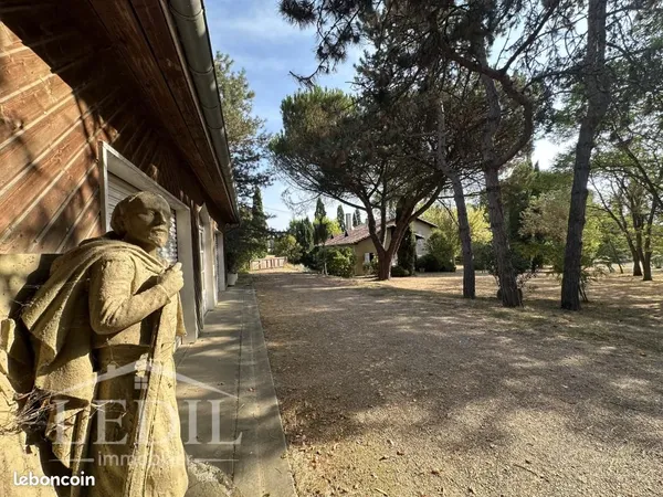 Propriété 4 pièces 150 m² 