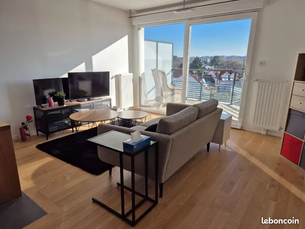 🏡 À louer - 2 pièces meublé avec balcon, parking et cave - RER E Nogent-Le Perreux 