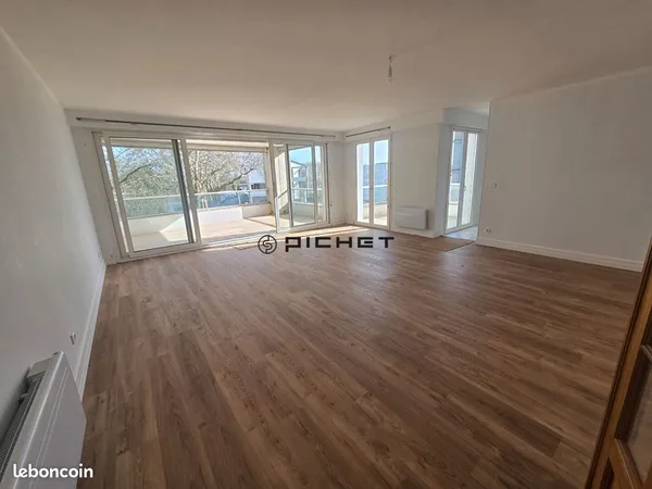 Appartement 3 pièces 83 m² 
