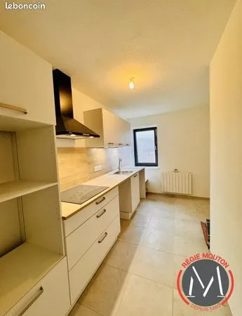 Appartement 2 pièces 75 m² 
