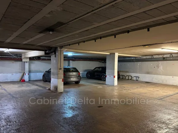 Parking - Garage Location Toulon   219€