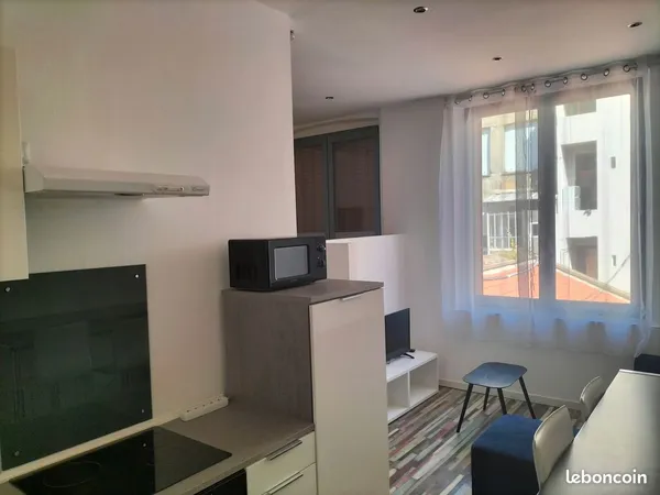 Studio T1 étudiant meublé 25m2 badouillère, chavanelle, vileboeuf, tréfilerie, iut 
