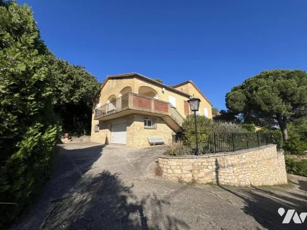 Maison 8 pièces 